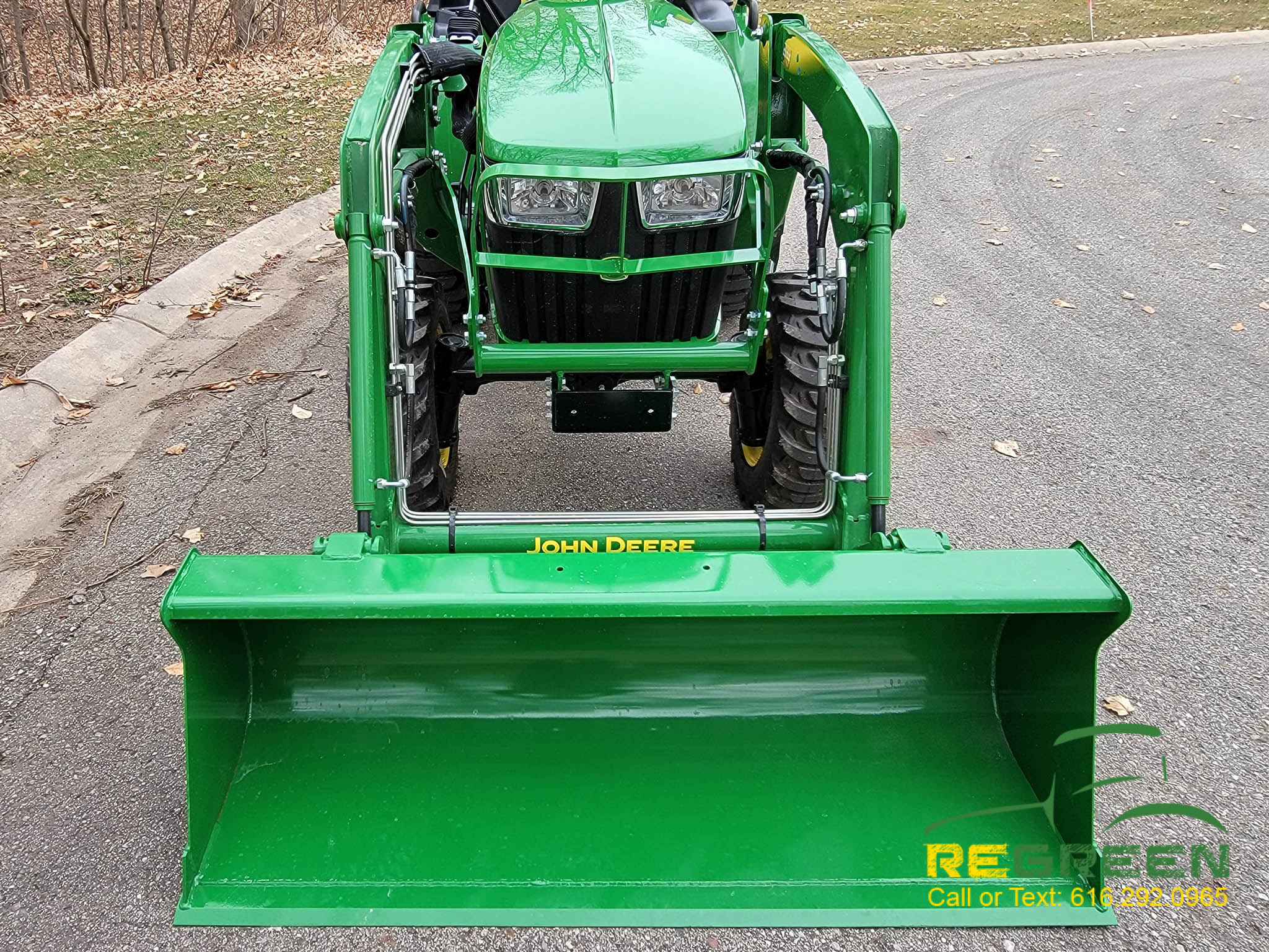 SOLD! LIKE NEW - LOW HOUR 2020 John Deere 3032E 32hp Compact Tractor, Loader, Forks & 60 Brush Hog - Image 10