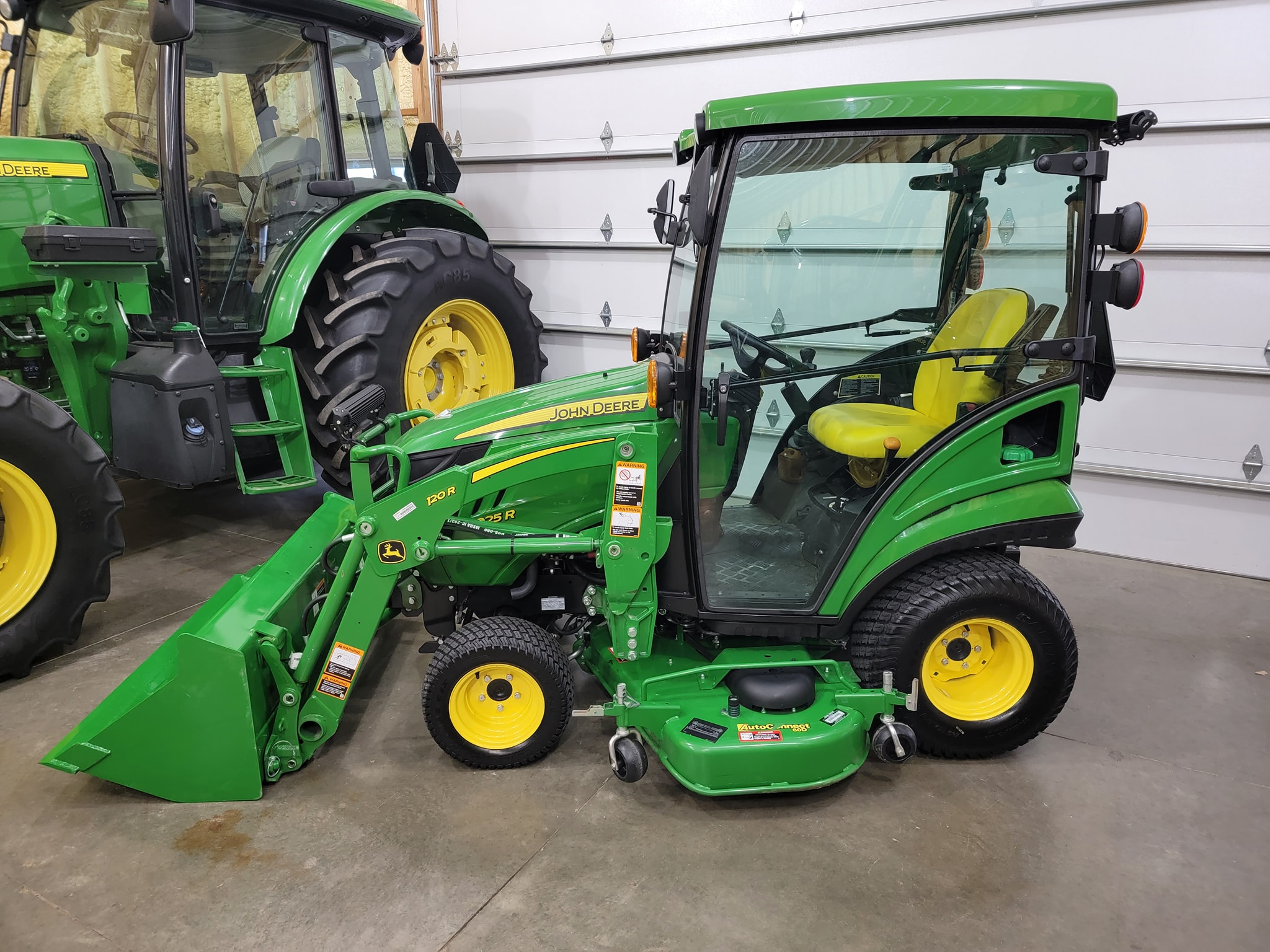 New R John Deere Compact Tractor W Loader Mower Deck Farming | My XXX ...