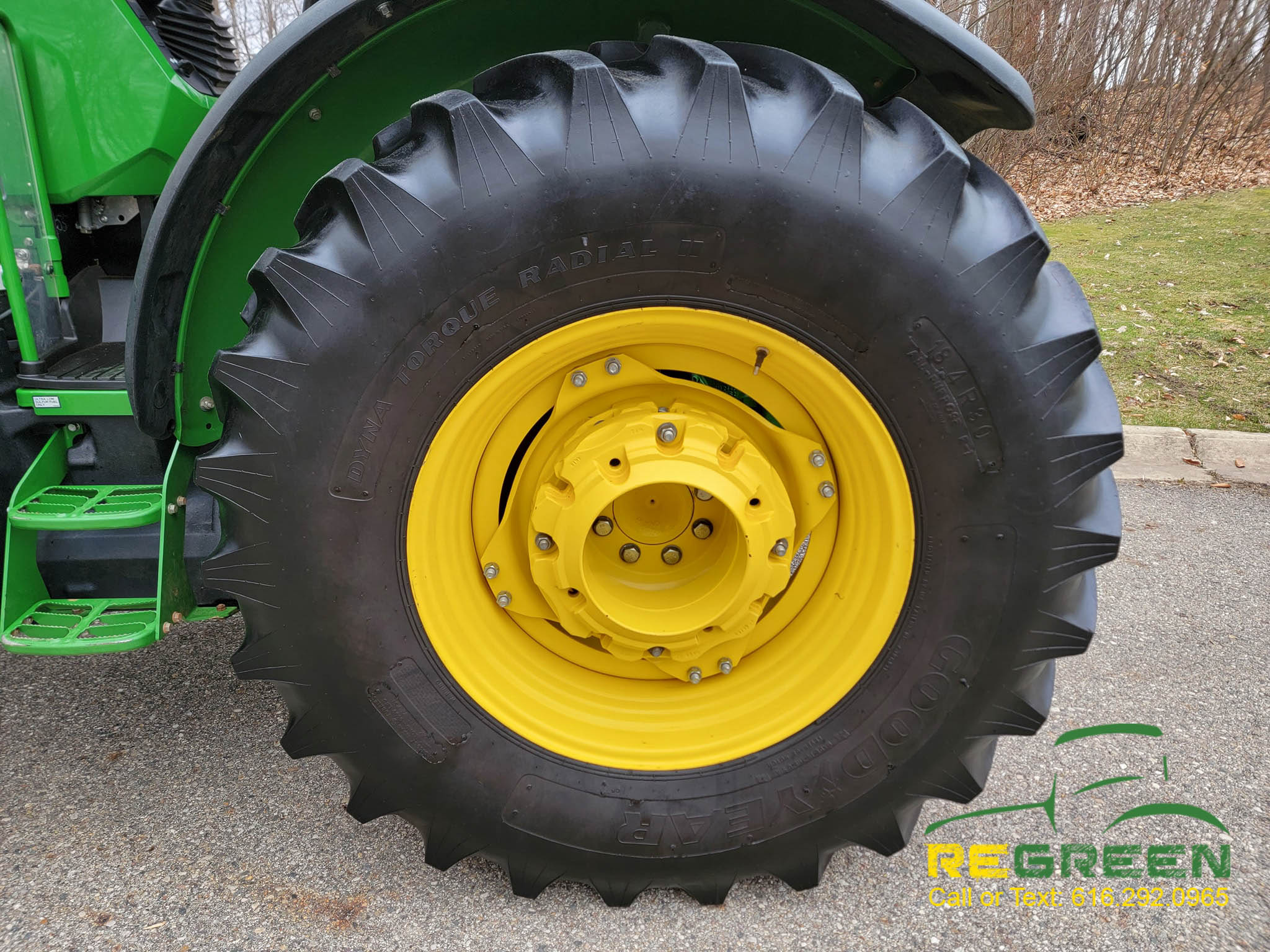 SALE! John Deere 5085E Utility Tractor & Loader - Image 9