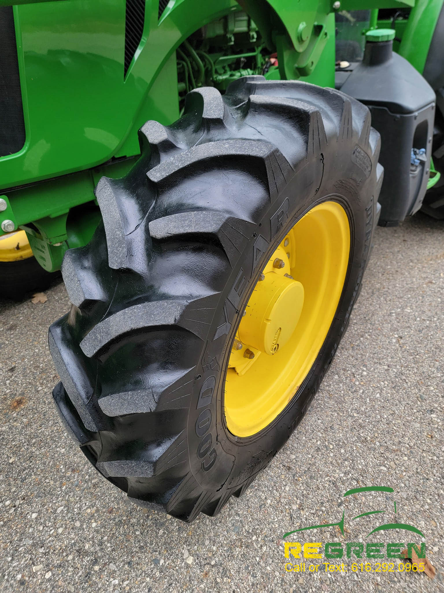 SALE! John Deere 5085E Utility Tractor & Loader - Image 13
