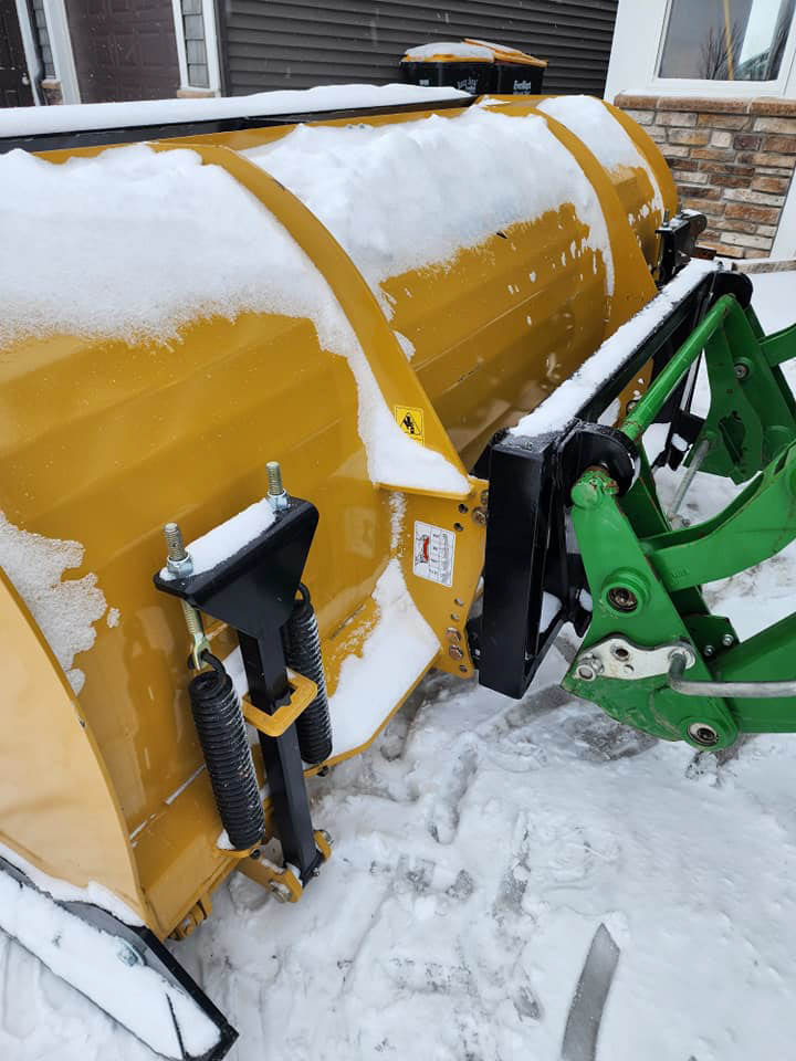 LIKE NEW – LOW HOUR John Deere 5090M 90hp Utility Tractor & Implements Bundle - Image 20