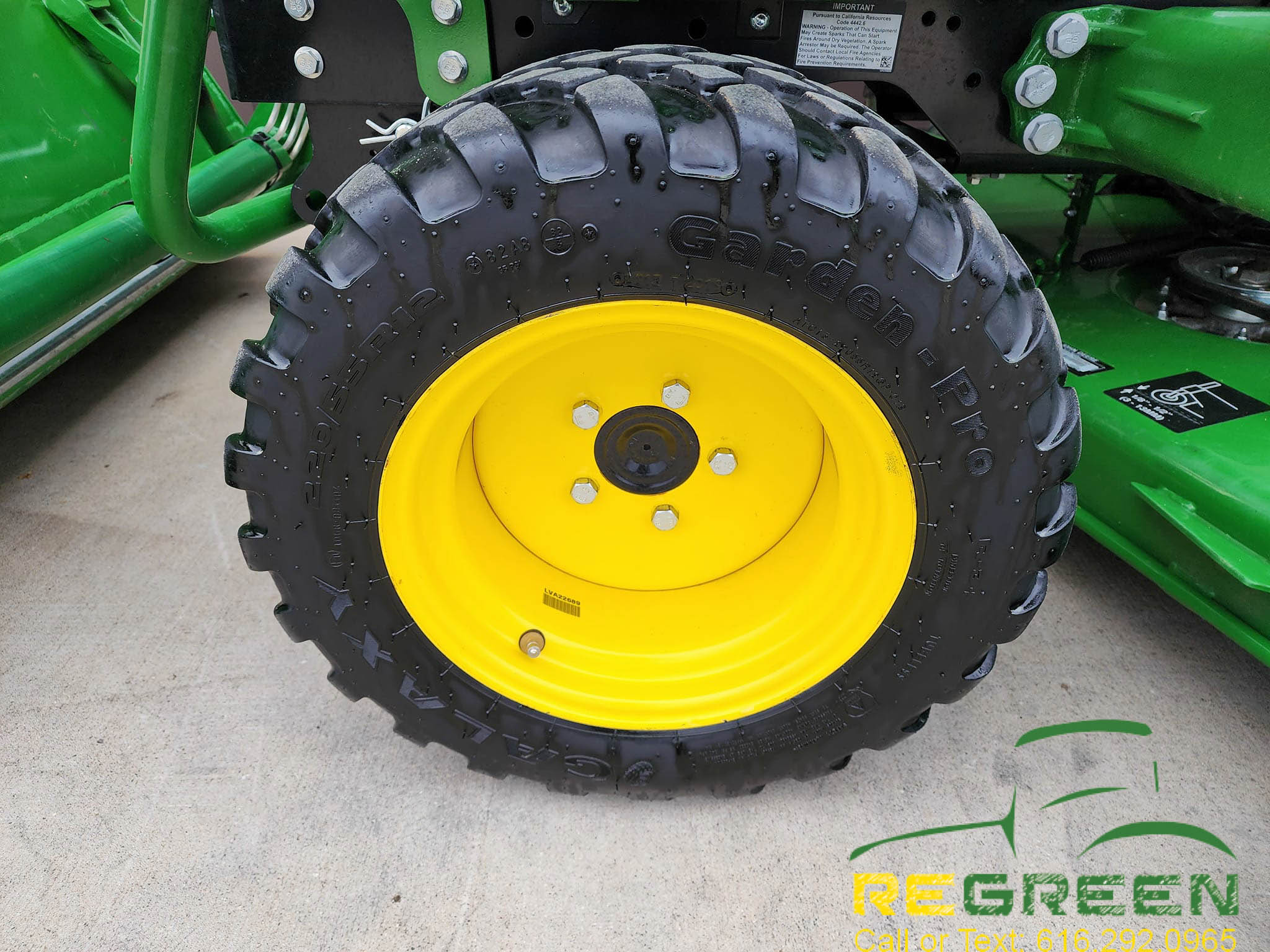 2019 John Deere 2025R Tractor, Loader, Mower Package - Image 5