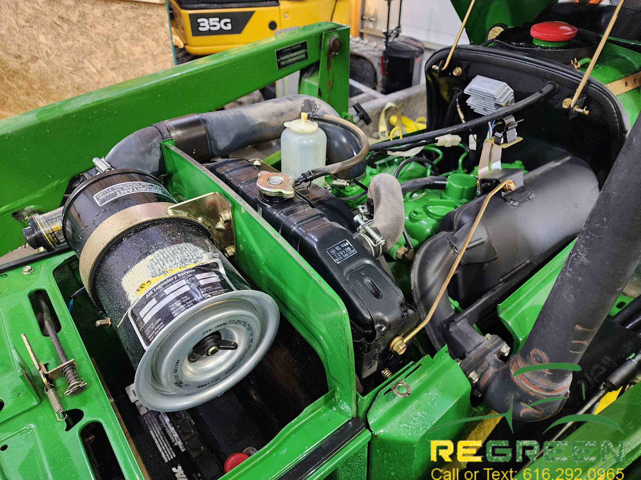 John Deere 770 Compact Tractor, Loader & Mower - Image 13