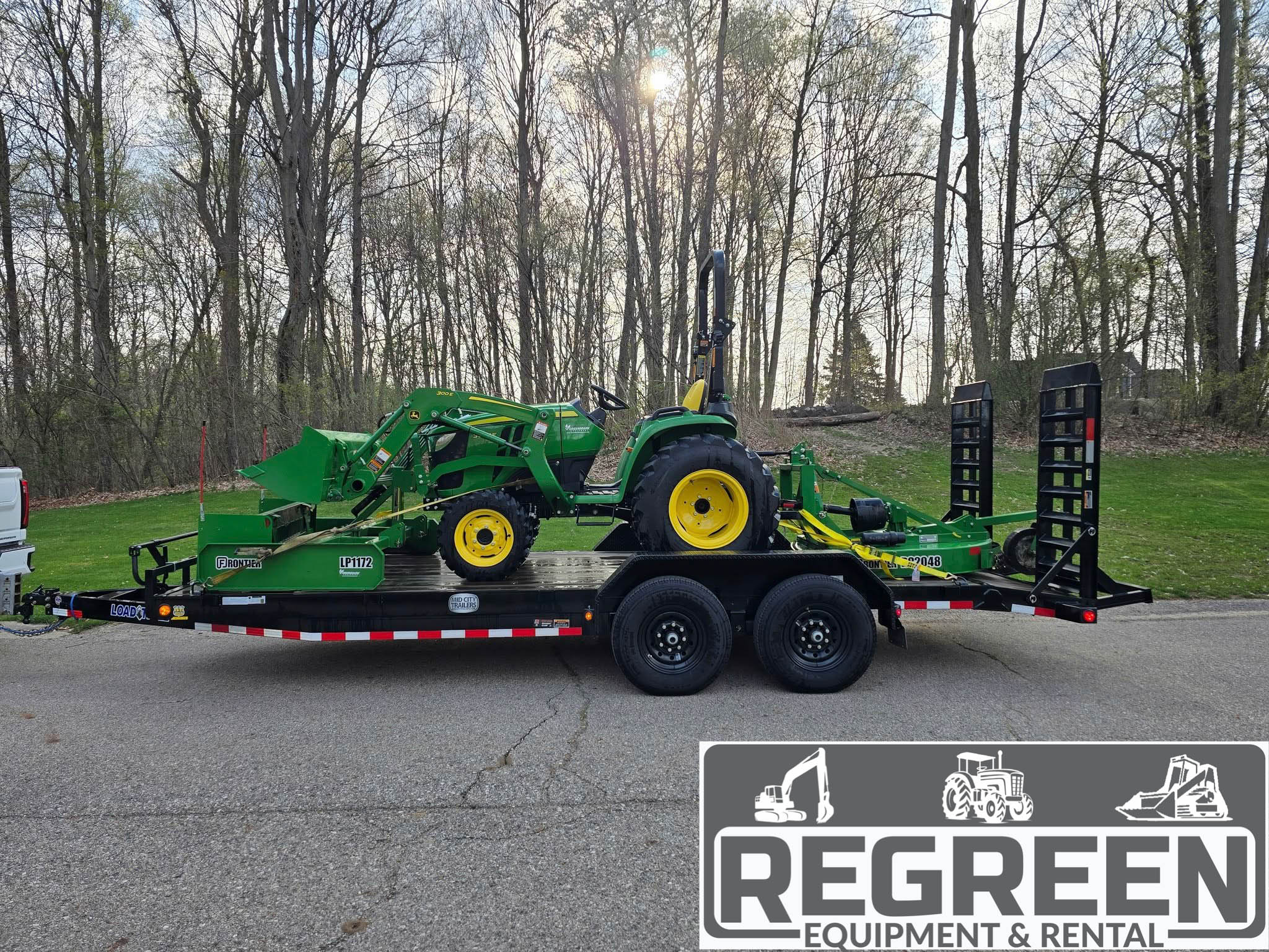 2023 John Deere 3025E Compact Tractor, Trailer & Attachments Package - Image 4