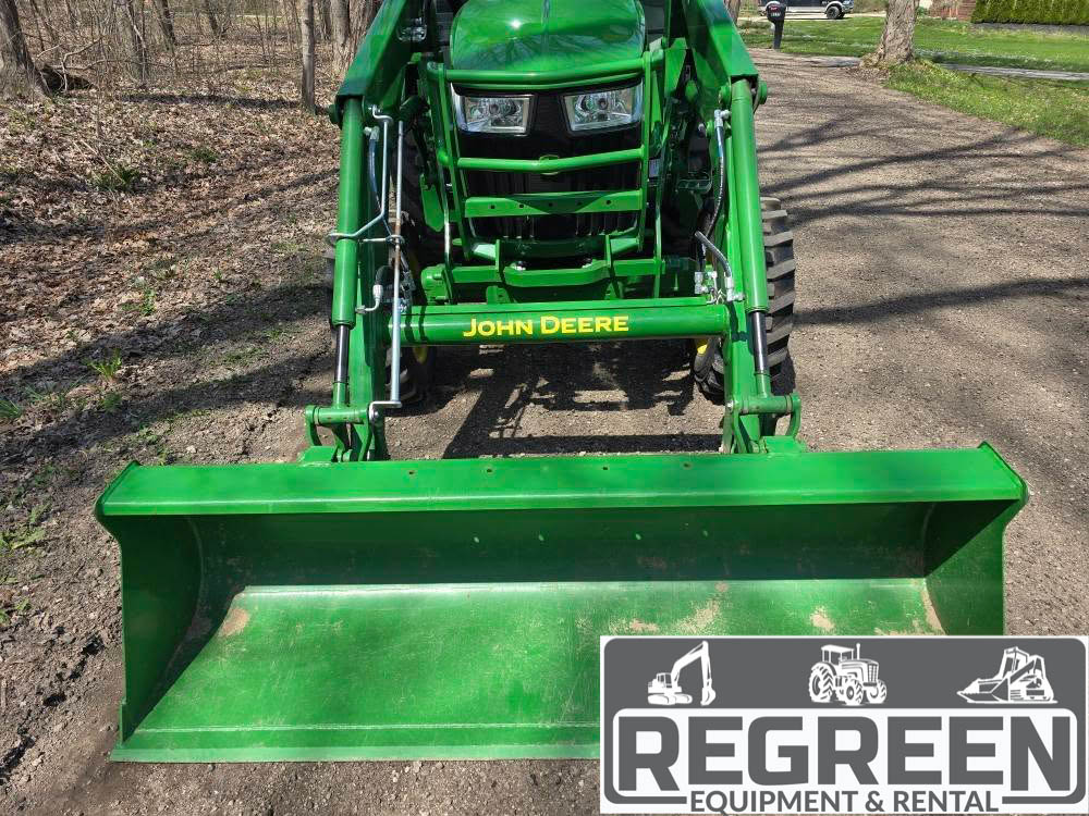 LIKE NEW - LOW HOUR John Deere 4052R Compact Cab Tractor & Loader - Image 4