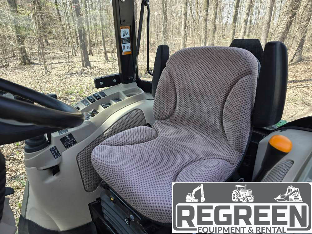LIKE NEW - LOW HOUR John Deere 4052R Compact Cab Tractor & Loader - Image 5