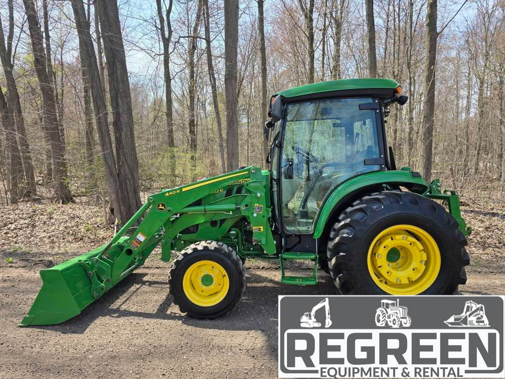 LIKE NEW - LOW HOUR John Deere 4052R Compact Cab Tractor & Loader - Image 9